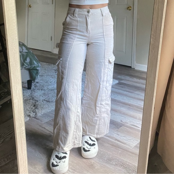 Cargo pants - Picture 1 of 4